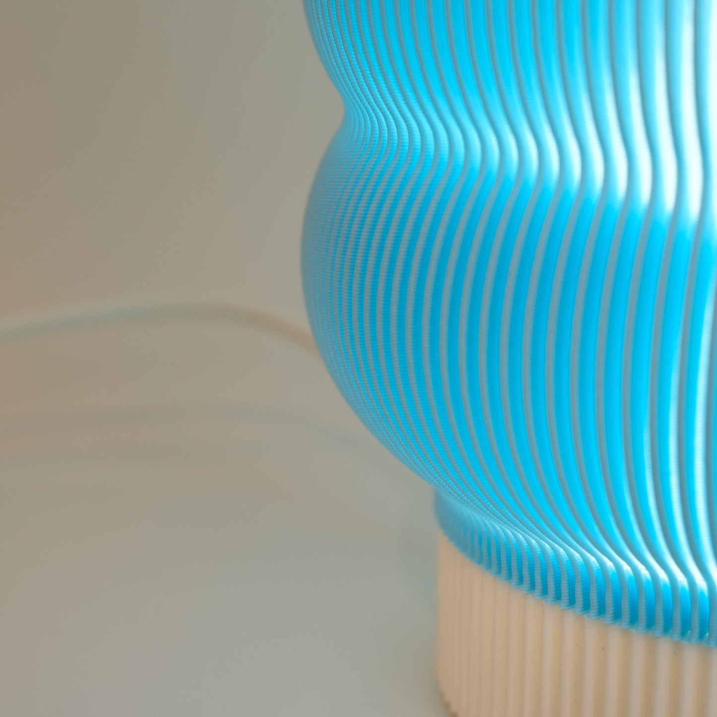 Orbitier Lamp