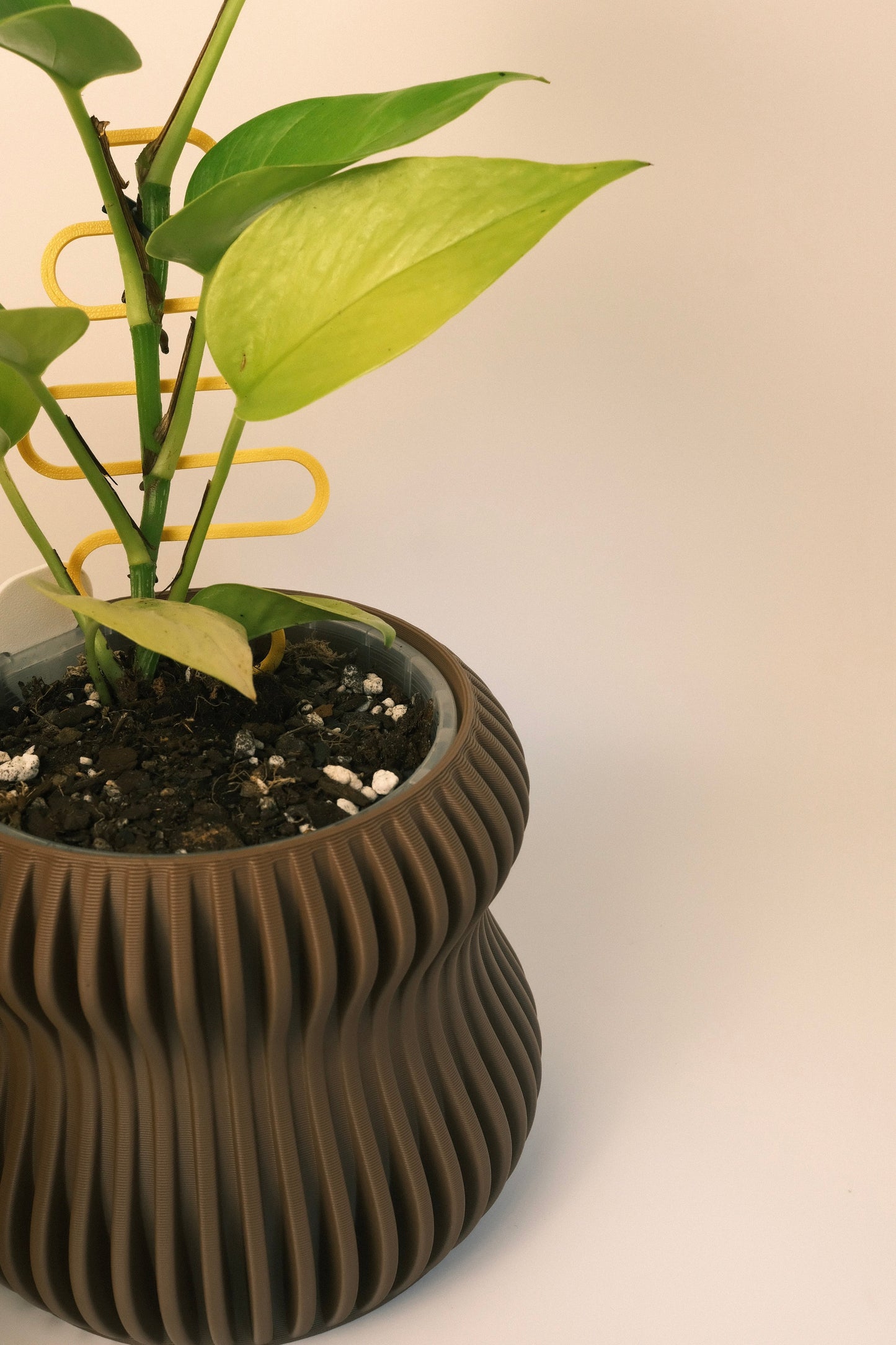 Selene Planter L