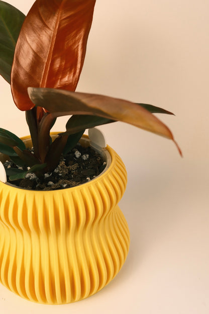 Selene Planter L